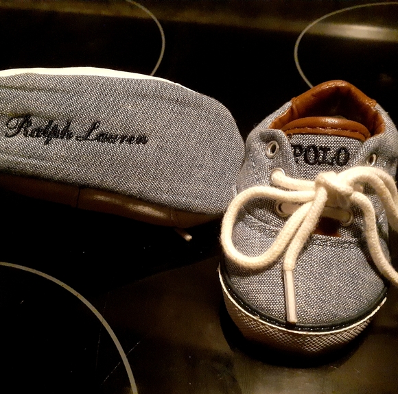Polo Ralph Lauren crib shoes - Picture 3 of 5